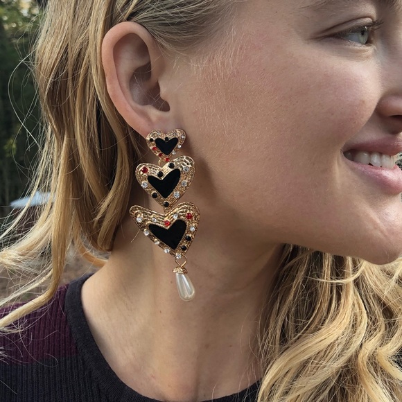 Zara Heart Drop Earrings! - Picture 7 of 7